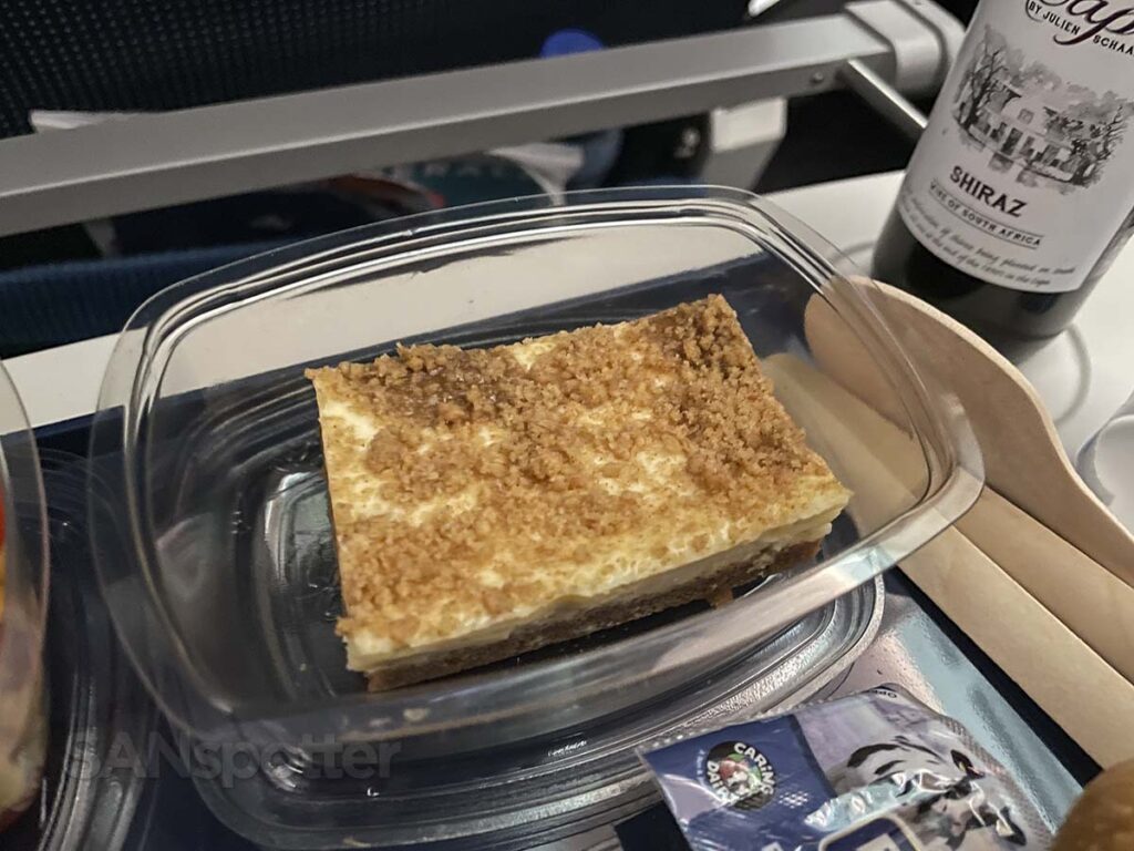 KLM 787-9 Economy Comfort dessert on meal tray