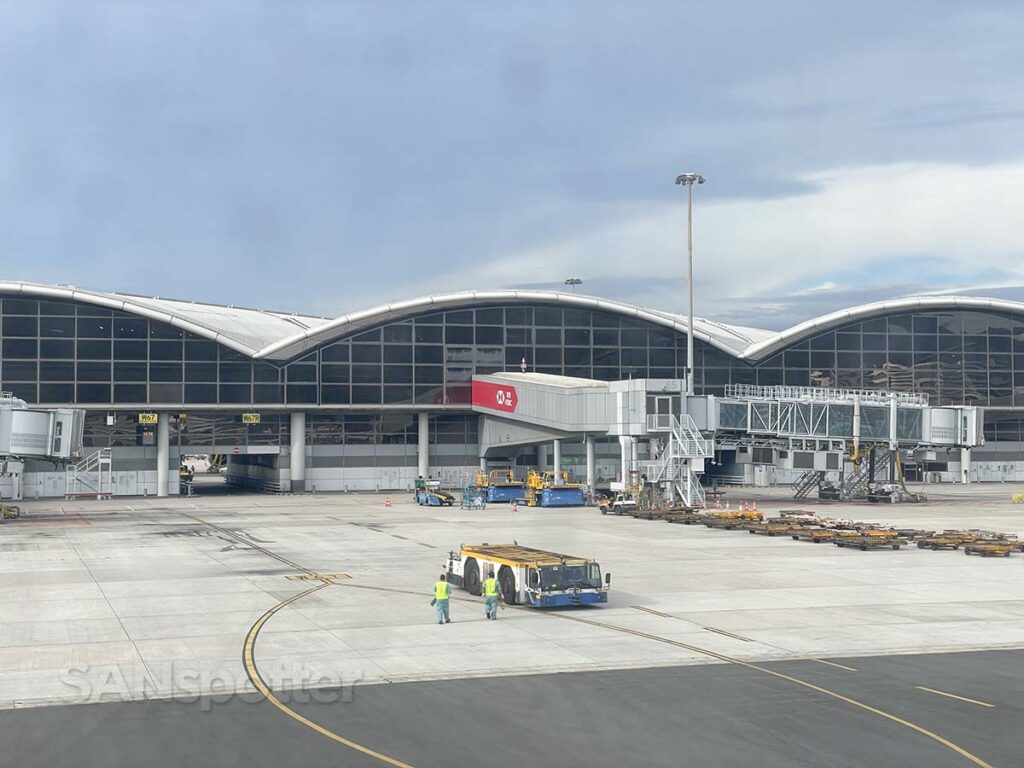 Hong Kong international airport terminal 1