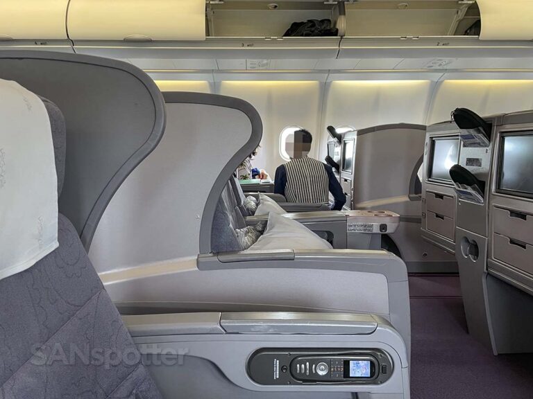 China Airlines A330-300 Business Class