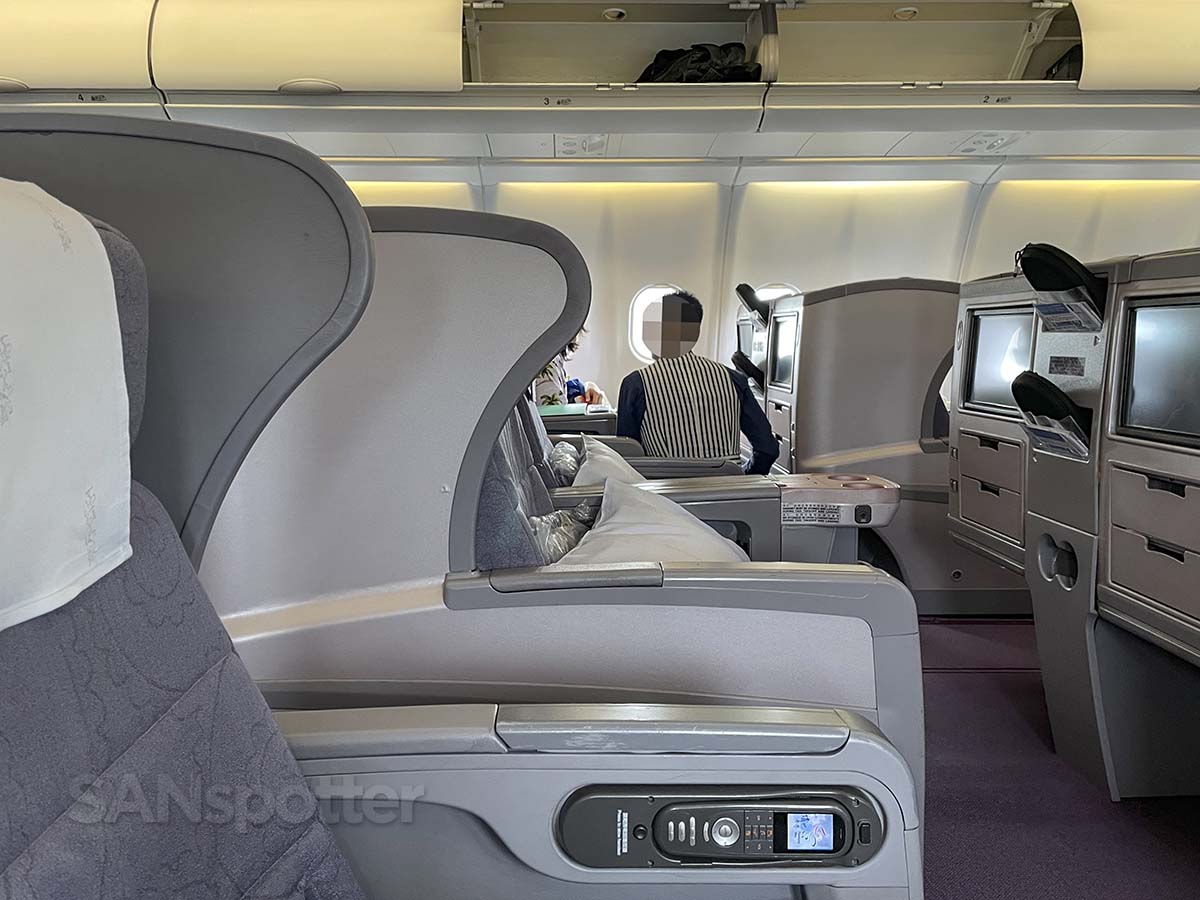 China Airlines A330-300 Business Class
