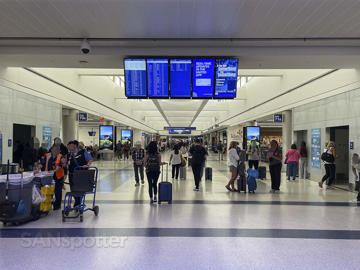 LAX terminal 7 United Airlines terminal