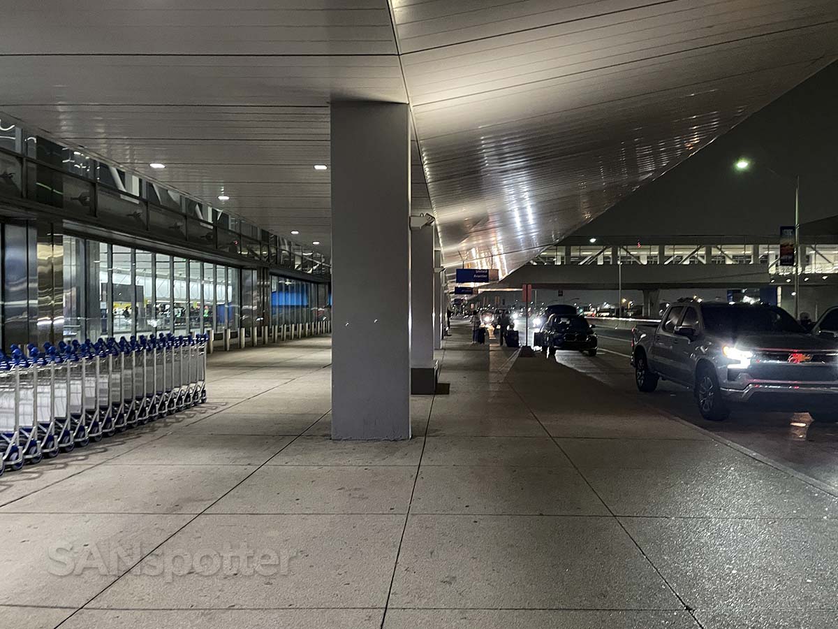 Curbside entrance to the Evans terminal at Detroit Metropolitan Airport in the early morning