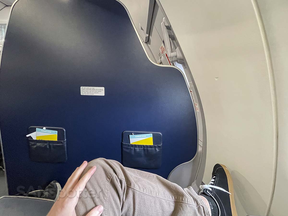 Spirit Airlines A320 first class bulkhead wall