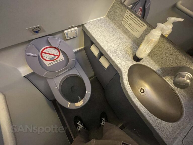 Spirit A320 first class review (seriously – they have first class ...