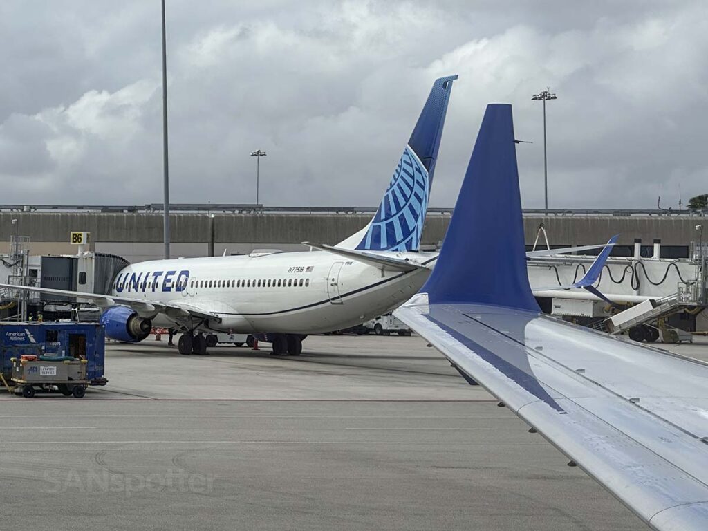 United 737 MAX 9 winglet