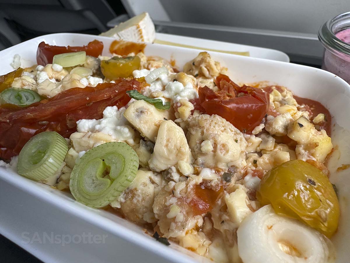 Swiss A320neo business class scrambled eggs breakfast