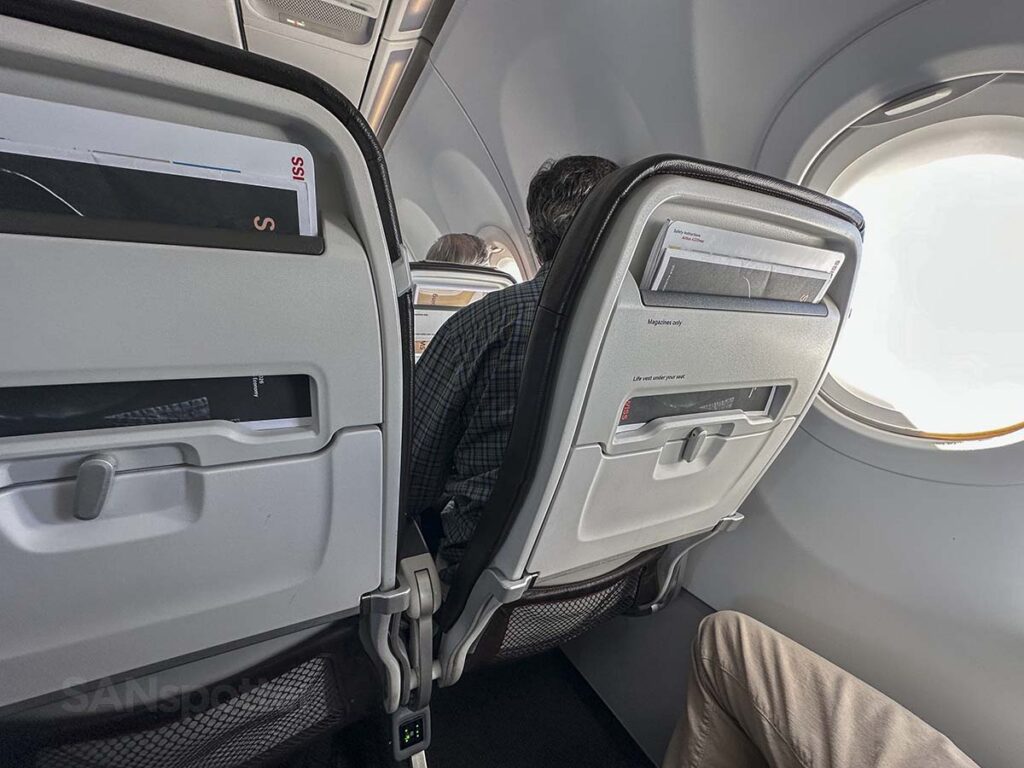 Swiss A320neo business class seat recline