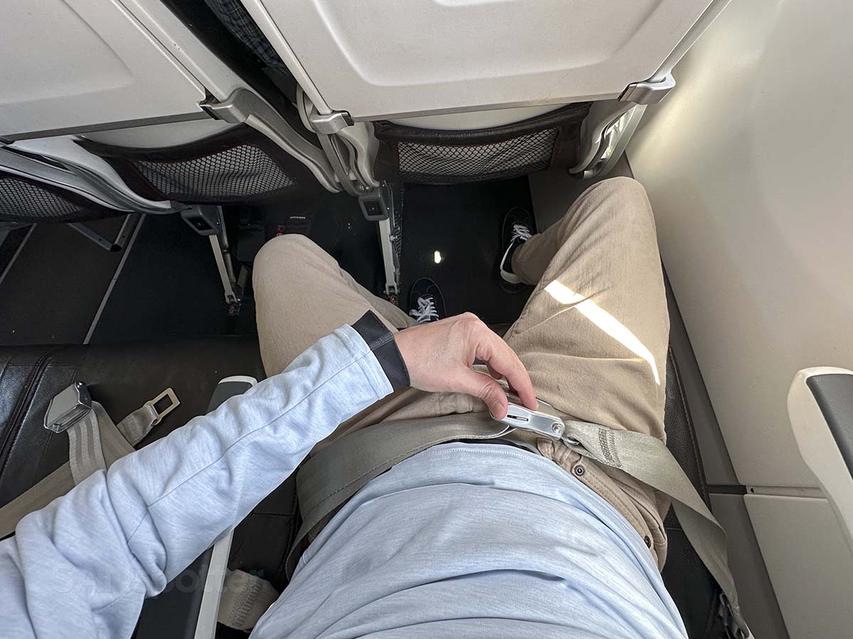 Unbuckling my seatbelt in Swiss A320neo business class moments after arrival