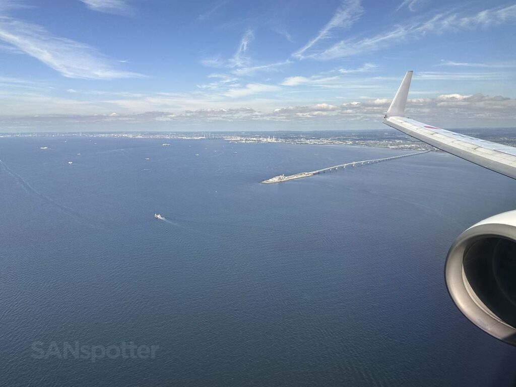 Looking from my window of a Japan Airlines 737-800 as we fly over Tokyo Bay while on approach into Haneda airport