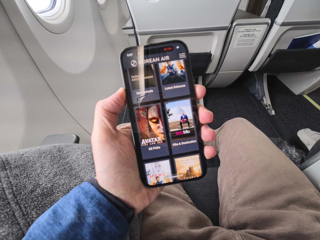 Korean Air 737 MAX 8 business class streaming in flight entertainment movies menu