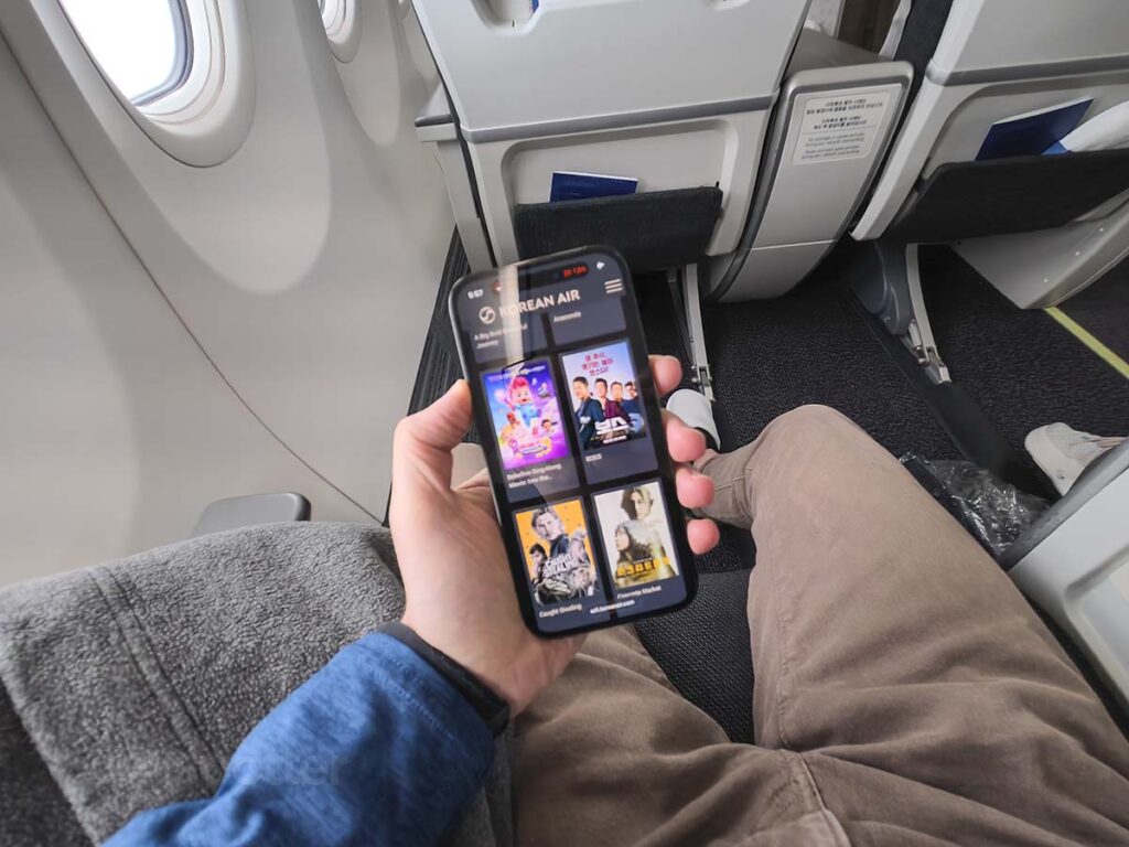 Korean Air 737 MAX 8 business class streaming in flight entertainment Korean movies menu