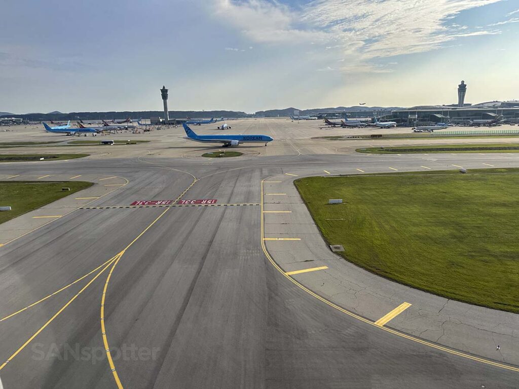 Taking off from runway 33L at ICN
