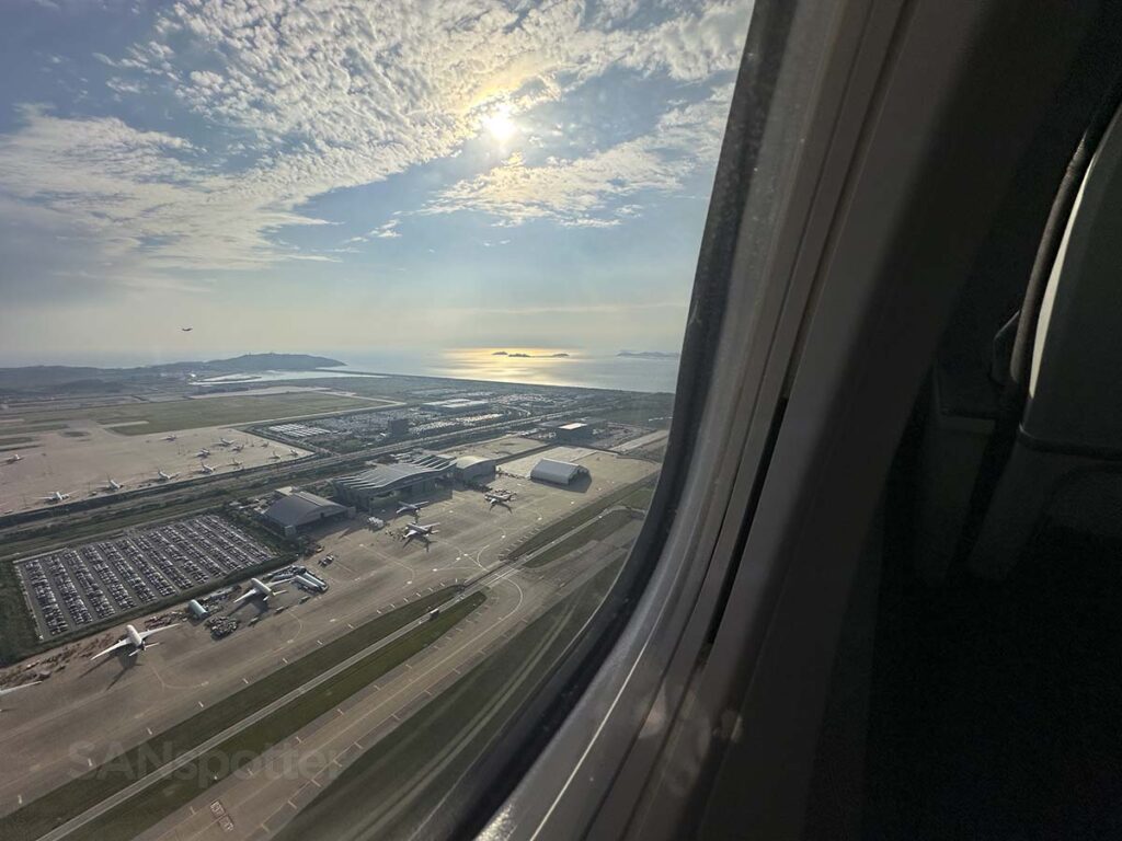 Looking out the window from a Korean Air 737 MAX 8 just moment after taking off from runway 33L at ICN