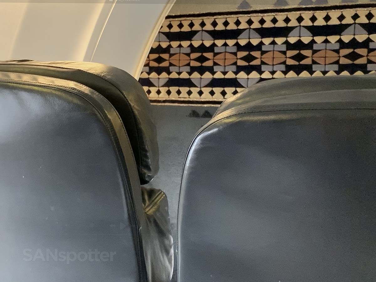 Alaskan themed tapestry on the bulkhead wall Alaska Airlines 737-800 first class December 2018