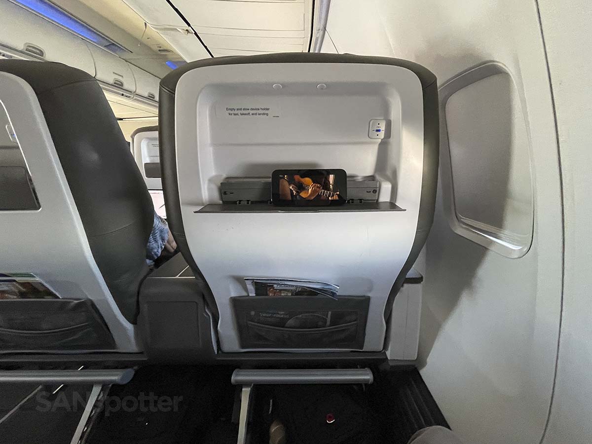Personal device holder in the seatback of Alaska Airlines 737-800 first class