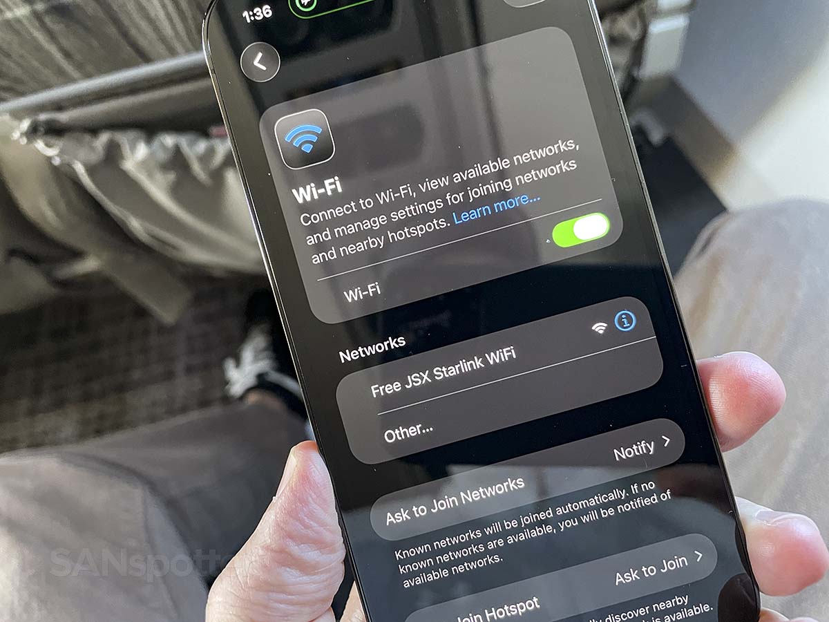 Connecting to the free starlink Wi-Fi in the JSX E145