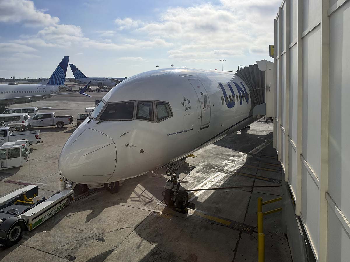United Boeing 757-300 parked at gate 75A in terminal 7 LAX