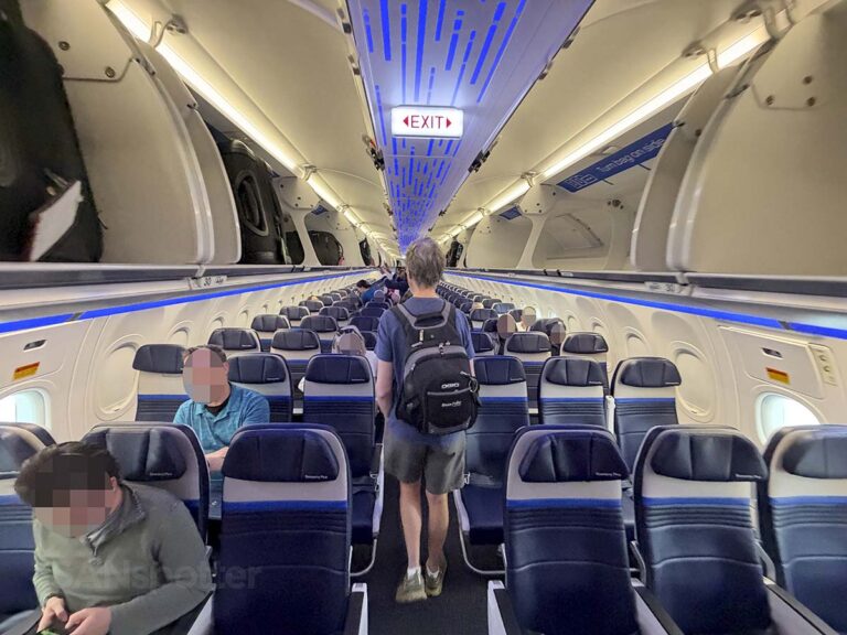 United Airlines A321XLR Economy
