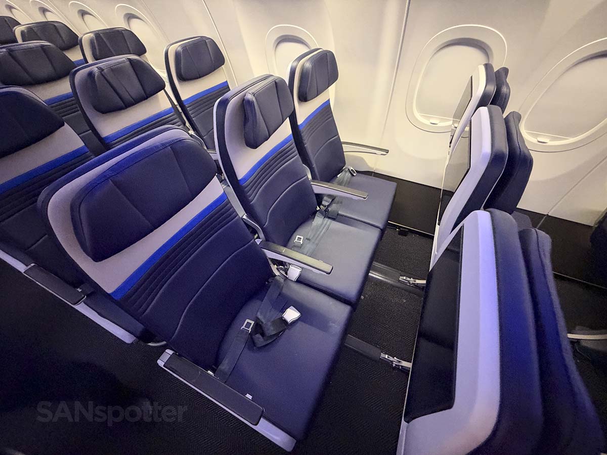 United Airlines A321XLR economy class row 40 seats A, B, and C
